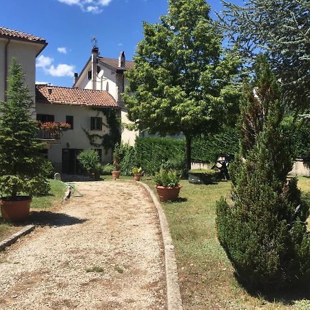 Вилла Casa Con Giardino Пескассероли Экстерьер фото